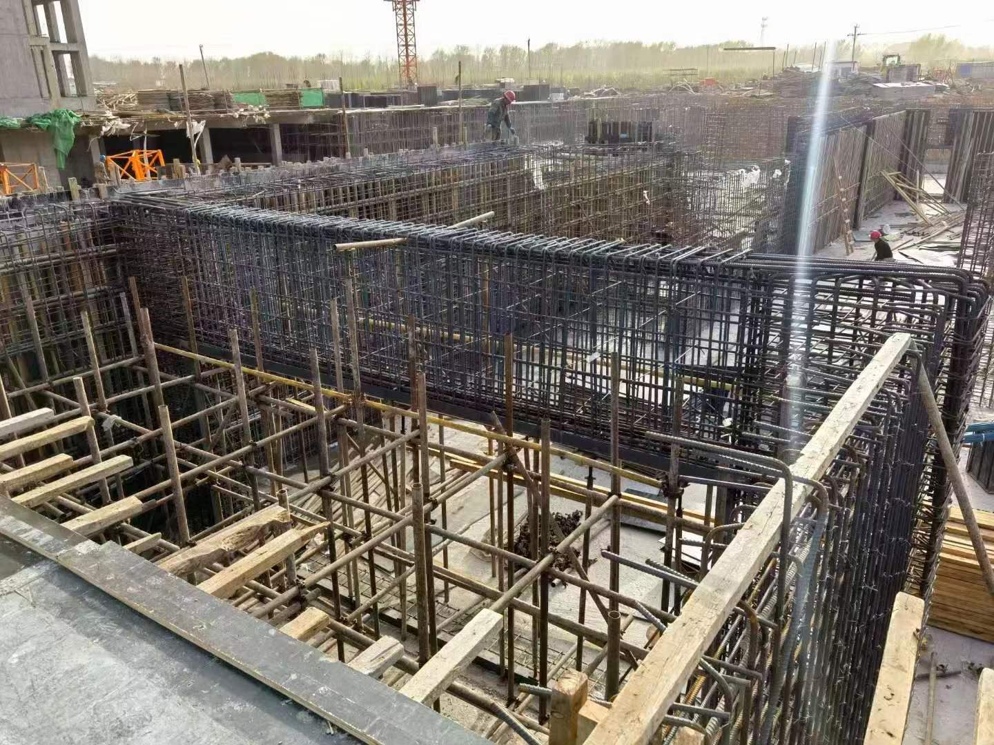 兴安建筑基础筏板施工时混凝土有哪些常见问题?