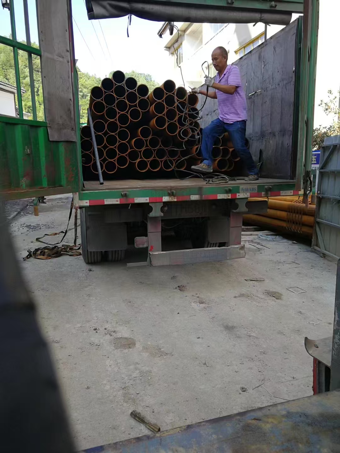 兴安房屋地基下沉倾斜加固扶正